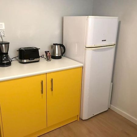 Kyparissia Cozy Flat - 5Mins Walking From Beach Leilighet Eksteriør bilde