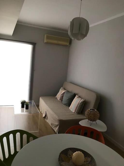 Kyparissia Cozy Flat - 5Mins Walking From Beach Leilighet Eksteriør bilde
